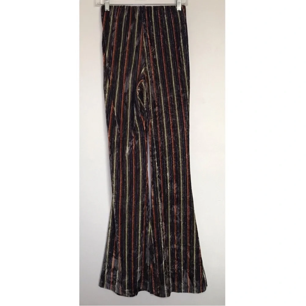 Urban Outfitters Crushed Velvet Flare Pants - Picture 8 of 12